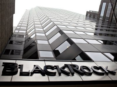 BlackRock réduit les frais de neuf FNB iShares